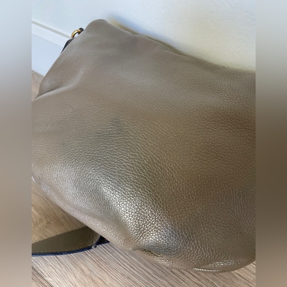 Marc by Marc Jacobs Natasha Taupe Leather Bag with Gold Plaque - Picture 9 of 16